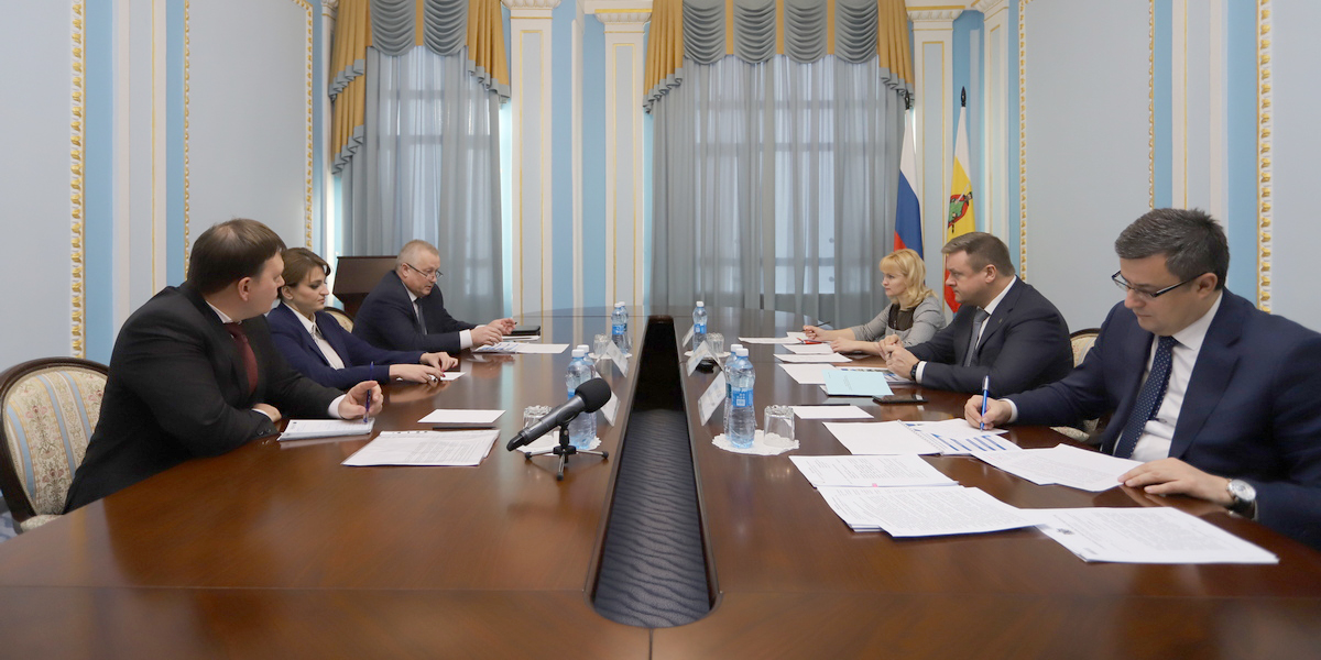 Рабочая встреча руководства станкозавода "Саста" с губернатором Рязанской области